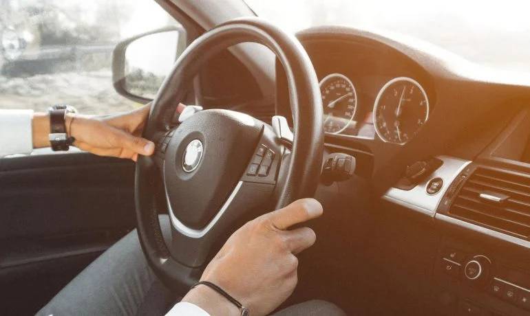 Renault Megane Direksiyonu Çevirince Gelen Ses