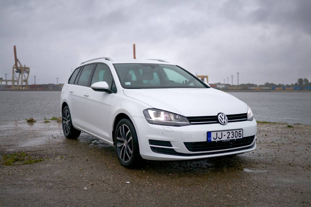 Volkswagen Golf 7 1.0 TSI Fren Hidroliği ve Buji Değişimi